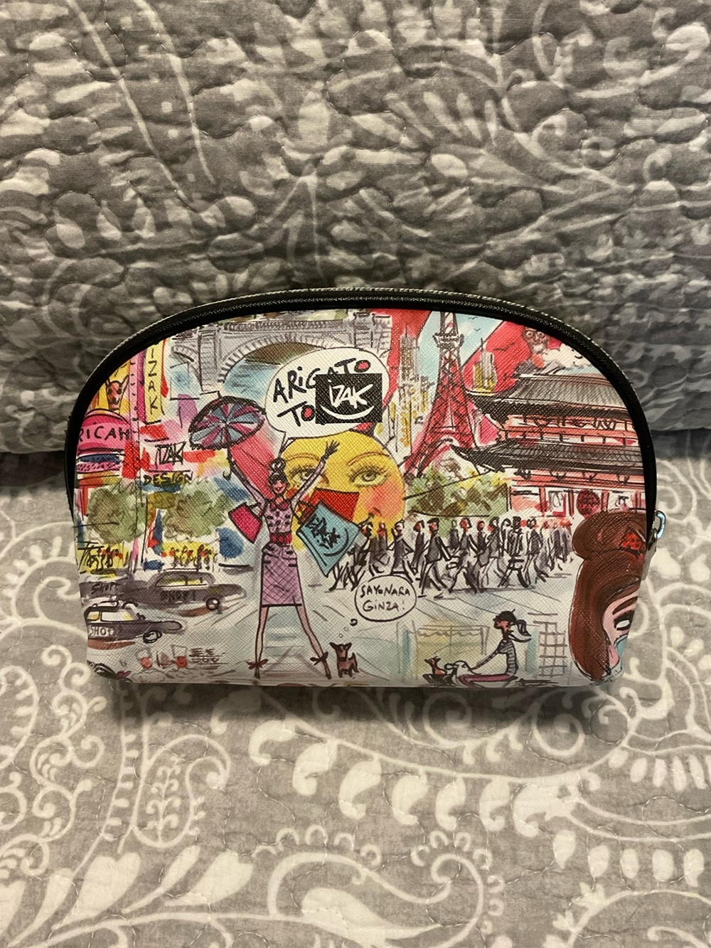 Izak Zenou I Love Japan / Arigato Tokyo Cosmetic Bag